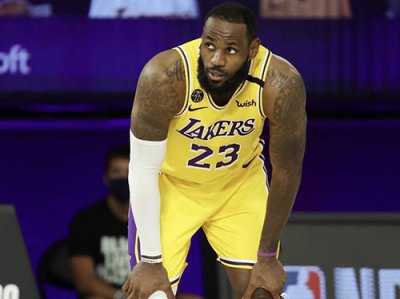 LeBron James et Russell Westbrook rejoignent les Lakers